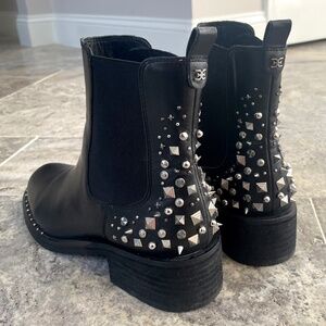 Sam Edelman Leather Dover Black Chelsea Boot | Women's 8M